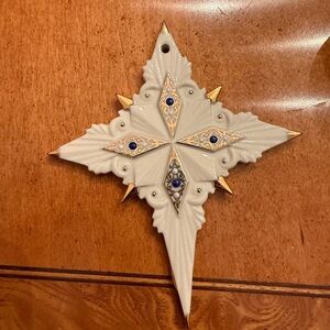 Lenox Ornate Ceramic Starburst Ornament in White and Gold with Blue Accents